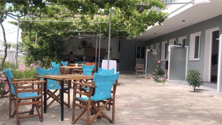 Salt Life Hotel Dhërmi Eksteriør billede